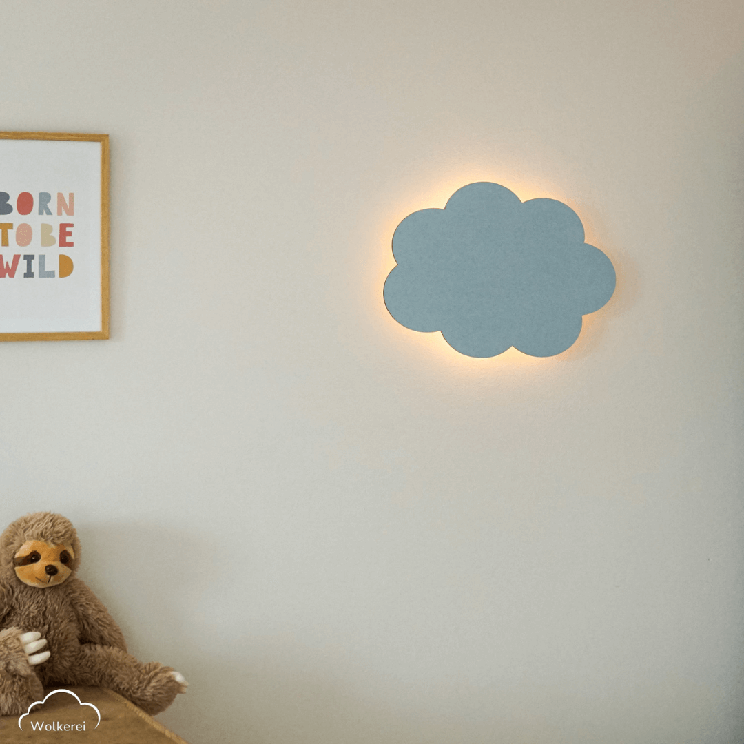 Wolke "Willy" Wandlampe für das Kinderzimmer aus Holz 45cm