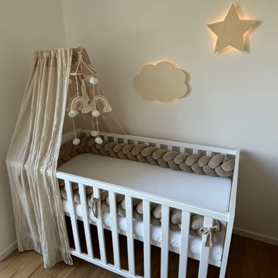 Wolke "Ava" Wandlampe für das Kinderzimmer aus Holz 45cm